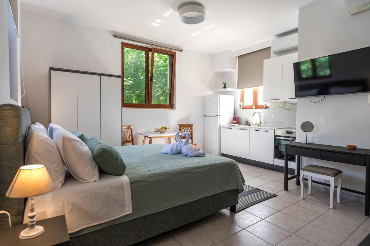 Kelaya Luxury Goúrnes