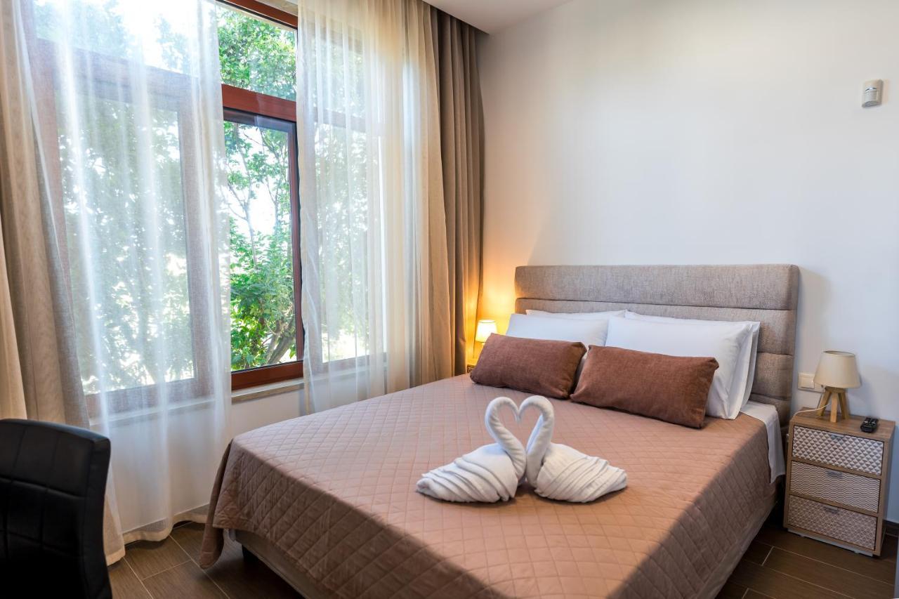 Kelaya Luxury * Goúrnes