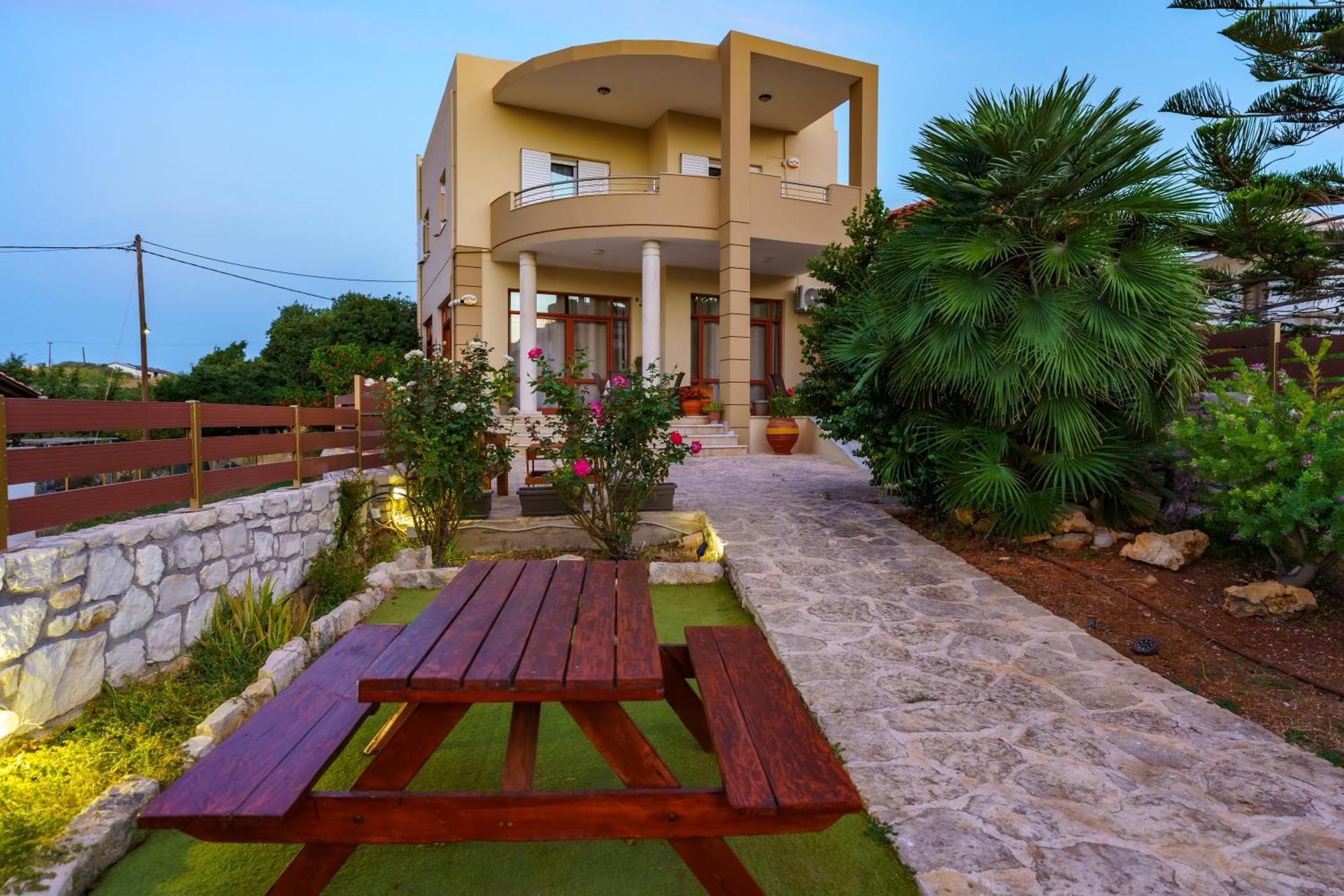 Kelaya Luxury Goúrnes