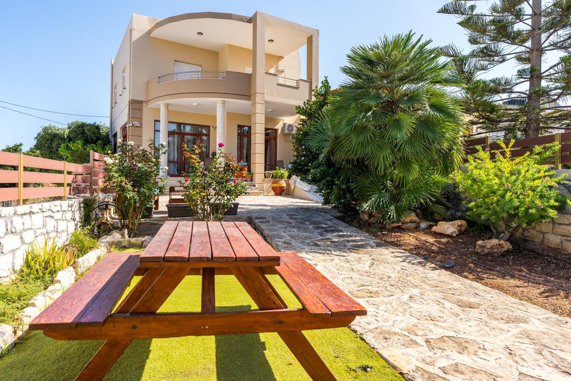 Kelaya Luxury Goúrnes